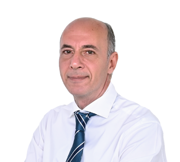 dr-mohamed-zakaria-in-dubai